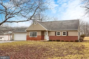 685 Knight Rd, Harrisburg, PA 17111 - Photo 3