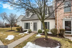 261 Saddle Ridge Dr, Harrisburg, PA 17110 - Photo 3