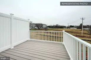 1053 Addie Ln, Harrisburg, PA 17112 - Photo 3