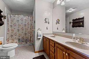 1443 Wanda Ln, Harrisburg, PA 17109 - Photo 13