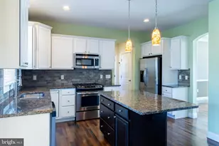 5988 Camden Dr, Harrisburg, PA 17112 - Photo 17