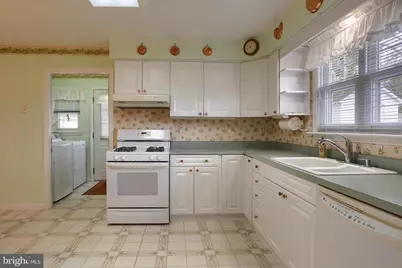 45 W Roosevelt Avenue, Middletown, PA 17057 - Photo 23