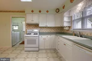 45 W Roosevelt Ave, Middletown, PA 17057 - Photo 23