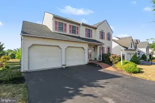 143 Jacobs Creek Dr, Hershey, PA 17033 - Photo 3