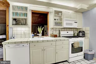 2980 Croyden Rd, Harrisburg, PA 17104 - Photo 13