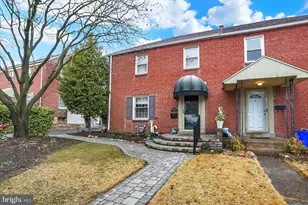 2980 Croyden Rd, Harrisburg, PA 17104 - Photo 1