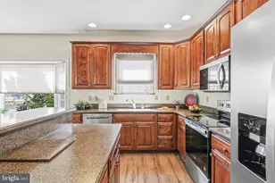 211 Brookridge Ct, Harrisburg, PA 17112 - Photo 13