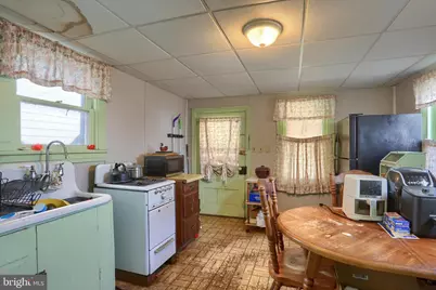 240 E Main Street, Middletown, PA 17057 - Photo 9
