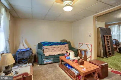 240 E Main Street, Middletown, PA 17057 - Photo 3