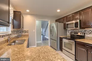 201 Tiverton Ln, Harrisburg, PA 17112 - Photo 11