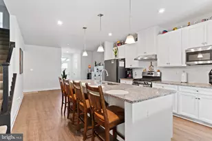 2229 Caroline Ln, Harrisburg, PA 17110 - Photo 5