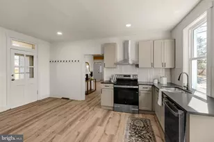 204 N Hoernerstown Rd, Hummelstown, PA 17036 - Photo 9