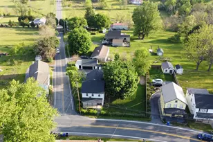 204 N Hoernerstown Rd, Hummelstown, PA 17036 - Photo 1