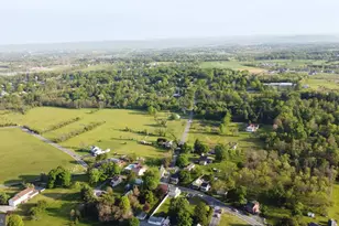 204 N Hoernerstown Rd, Hummelstown, PA 17036 - Photo 41