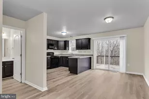 980 Gregs Dr, Harrisburg, PA 17111 - Photo 7