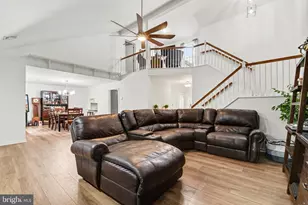 104 Cambridge Dr, Hershey, PA 17033 - Photo 3