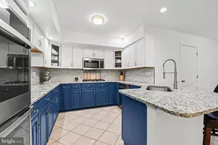 104 Cambridge Dr, Hershey, PA 17033 - Photo 9