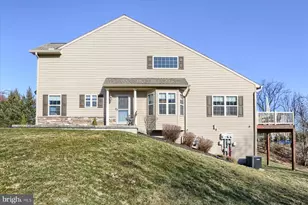 2639 Amanda Dr, Harrisburg, PA 17112 - Photo 5