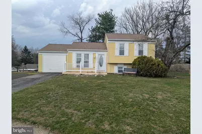 100 Willow Court, Harrisburg, PA 17110 - Photo 1