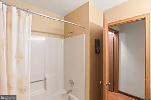 122 Wayne Dr, Harrisburg, PA 17112 - Photo 33