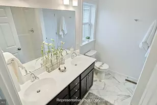 2422 Hawthorne Dr, Harrisburg, PA 17110 - Photo 17