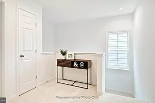 2422 Hawthorne Dr, Harrisburg, PA 17110 - Photo 13