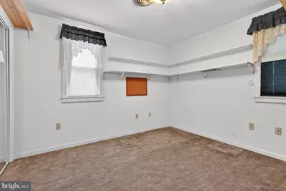 205 Peach Street, Harrisburg, PA 17112 - Photo 13