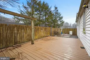 205 Peach St, Harrisburg, PA 17112 - Photo 25