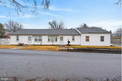 205 Peach Street, Harrisburg, PA 17112 - Photo 1