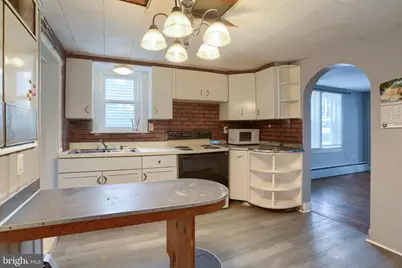 638 W Market Street, Williamstown, PA 17098 - Photo 17