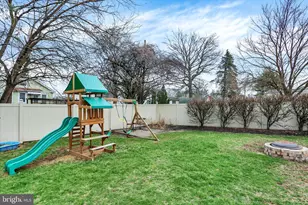 4361 N 3rd St, Harrisburg, PA 17110 - Photo 33