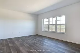 7839 Oakbrook Dr, Harrisburg, PA 17112 - Photo 17