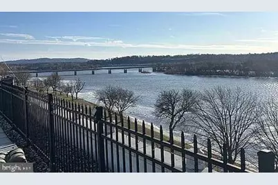 1525 N Front Street #313, Harrisburg, PA 17102 - Photo 17