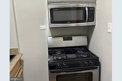 1525 N Front Street #313, Harrisburg, PA 17102 - Photo 5