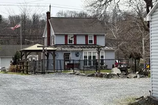 212 E Canal St, Hummelstown, PA 17036 - Photo 5