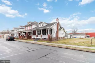 250 E Emaus St, Middletown, PA 17057 - Photo 3