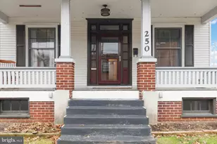 250 E Emaus St, Middletown, PA 17057 - Photo 5
