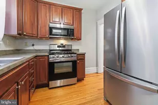 250 E Emaus St, Middletown, PA 17057 - Photo 15