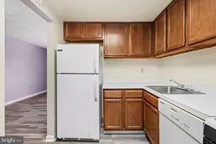 1210 E Hampton Hill Ct, Harrisburg, PA 17111 - Photo 7