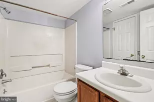 1210 E Hampton Hill Ct, Harrisburg, PA 17111 - Photo 19