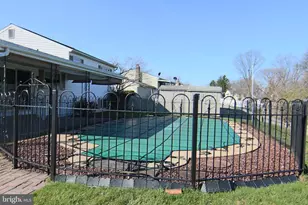 4856 Springtop Dr, Harrisburg, PA 17111 - Photo 33