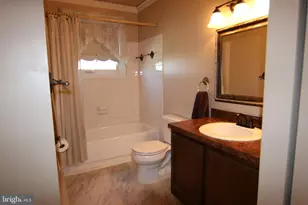 4856 Springtop Dr, Harrisburg, PA 17111 - Photo 25