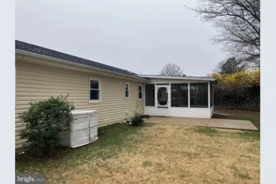 1066 Pennsylvania Avenue, Harrisburg, PA 17111 - Photo 3