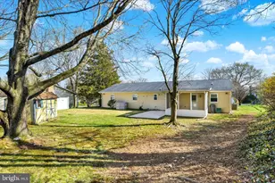 1066 Pennsylvania Ave, Harrisburg, PA 17111 - Photo 23