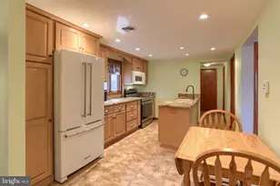 7041 Terrann Dr, Harrisburg, PA 17112 - Photo 11