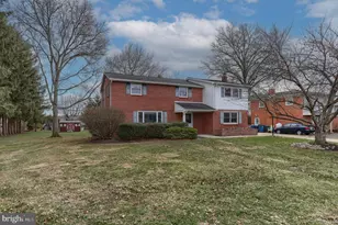 7041 Terrann Dr, Harrisburg, PA 17112 - Photo 3