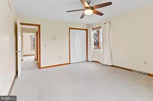 6365 N Huntsmen Dr, Harrisburg, PA 17111 - Photo 29