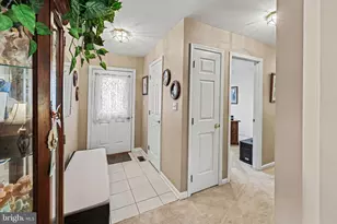 400 Locust St, Halifax, PA 17032 - Photo 5