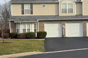 151 Peregrine Ln, Hummelstown, PA 17036 - Photo 1