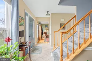 2204 Continental Dr, Harrisburg, PA 17110 - Photo 3